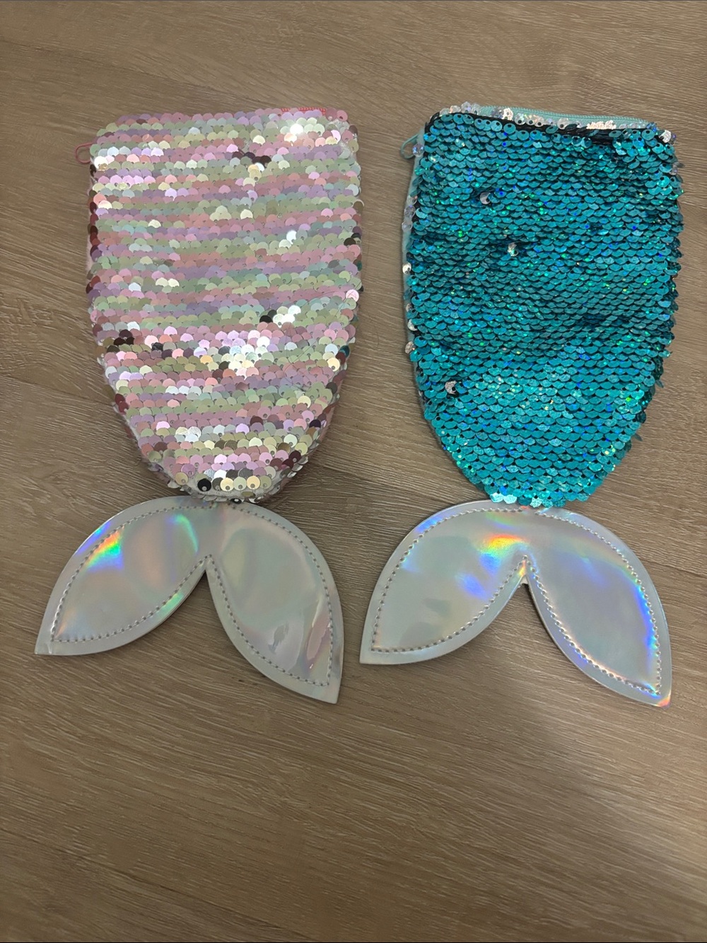 Kids Sequin Mermaid Tail Coin Purse - Turquoise and Holographic White